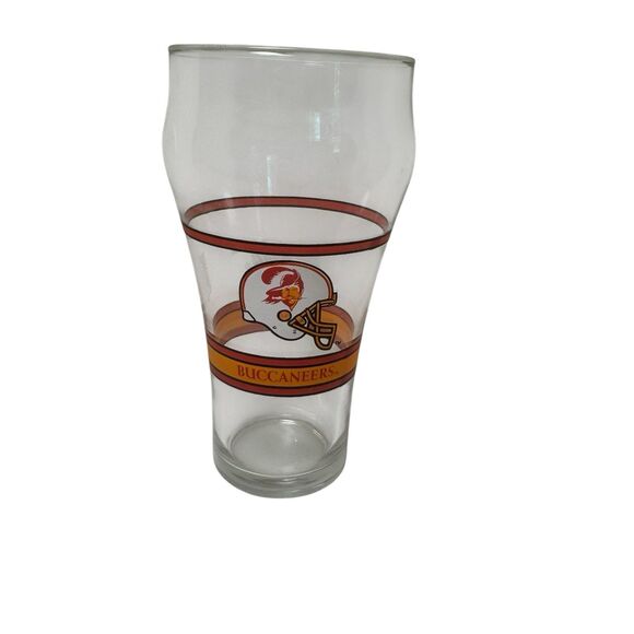 Vintage Tampa Bay Buccaneer's Drinking Coke Glass Coca Cola NFL Logo 12oz 6" - Picture 1 of 10